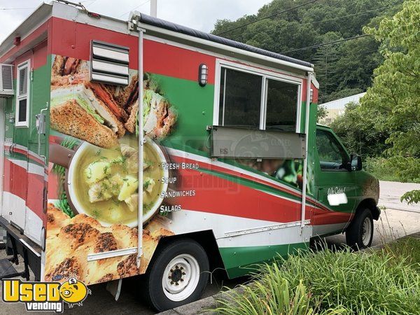 2005 Ford Mobile Kitchen / Ready to Serve Food Truck