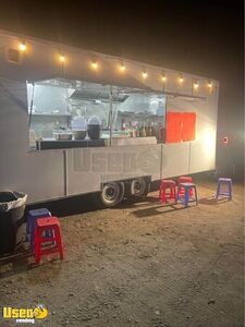 Super Clean and Spacious 8' x 20' Mobile Food Concession Trailer