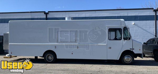 2019 Ford 22' F59 Morgan Olson Professional Catering Kitchen Food Truck
