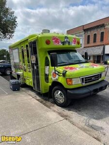 2004 Ford F350 Kitchen Food Truck with Great Commercial Kitchen Equipment