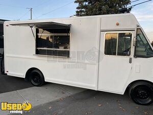 Chevrolet Utilimaster Kitchen Food Truck with Pro Fire Suppression System