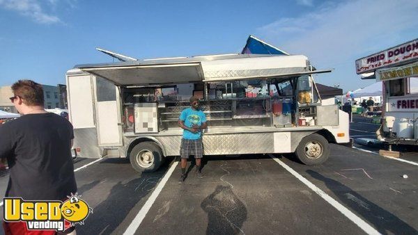 Used Chevrolet P30 Step Van Kitchen Food Truck with Ansul Pro Fire Suppression