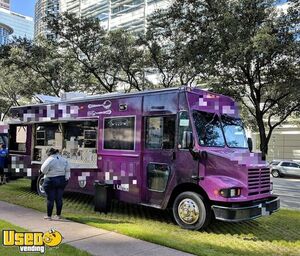 Fully-Loaded 2006 Freightliner MT45 Diesel Step Van Kitchen Food Truck