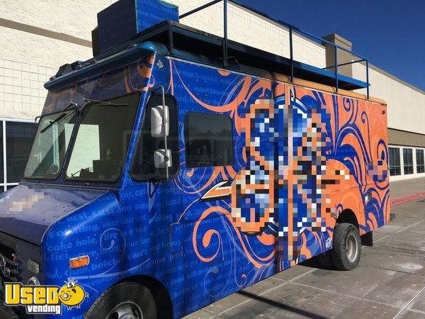 Head-Turner Ford Diesel Step Van Kitchen Food Truck/Mobile Kitchen