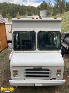 Chevy All-Purpose Food Truck Mobile Kitchen with New Engine