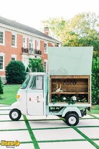 Like New - 2022 Piaggio Ape Mobile Tap Tricycle | Beverage Unit