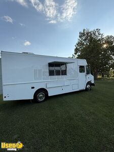 2015 22' Freightliner MT45 All-Purpose Food Truck w/ 2026 Kitchen Buildout