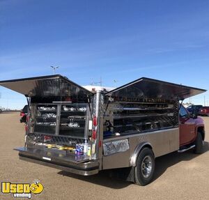 2015 - 22' Chevrolet Silverado 3500 HD Lunch Serving Canteen Style Food Truck