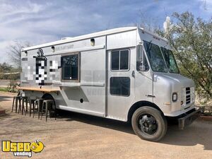 Ready To Go - 20' International Step Van Diesel Food Truck | Mobile Food Unit
