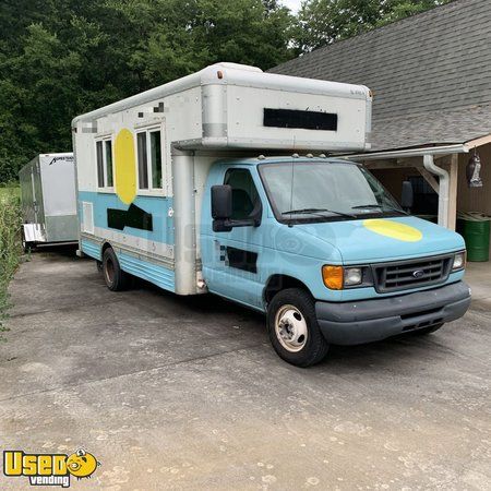 Used 17' 2006 Ford E450 Mobile Kitchen Commercial Food Truck