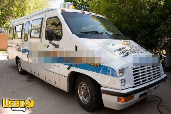 1991- Ford Fiberglass Food Truck