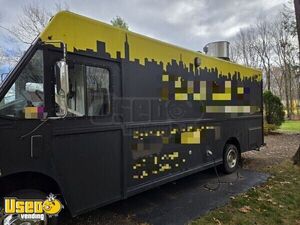 2000 26' Freightliner MT45 All-Purpose Food Truck with Fire Suppression System