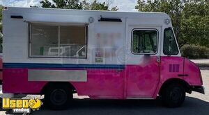 2002 18' Workhorse GMC P-42  Used Ice Cream Vending Truck