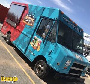 2004 Ford Utilimaster 14' Step Van Food Truck / Commercial Kitchen on Wheels