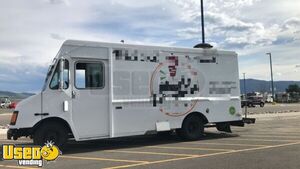 2002 Workhorse P42 All-Purpose Food Truck with Pro Fire System