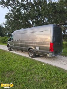 2021 Mercedes Sprinter Catering Food Truck Mobile Food Unit