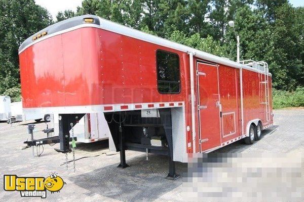 9' x 32' Merchandise Concession Trailer