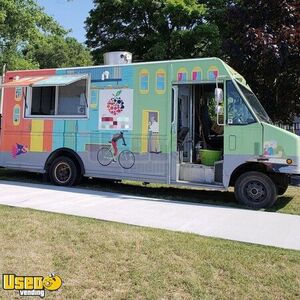 Ready to Work- 2000 Ford Step Van Kitchen Food Truck with Pro-Fire System