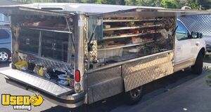 Ford F-250 Canteen-Style Food Truck / Used Lunch Serving Food Truck