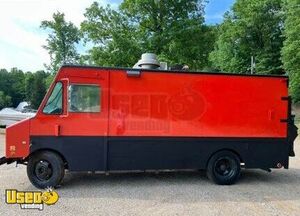 Used Chevrolet P30 All-Purpose Food Truck with Brand New Paint