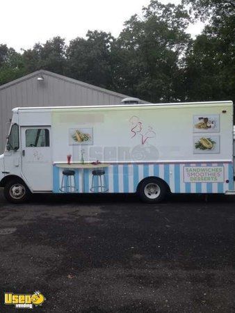 1996 - Chevy P30 Food Truck