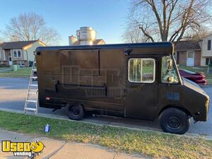 Inspected Chevrolet P30 Diesel Step Van Kitchen Food Truck