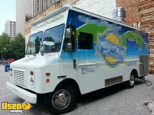 Chevrolet P-30 Food Truck