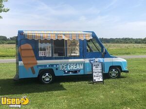 Utilimaster Aeromate Step Van Ice Cream Truck | Mobile Dessert Truck