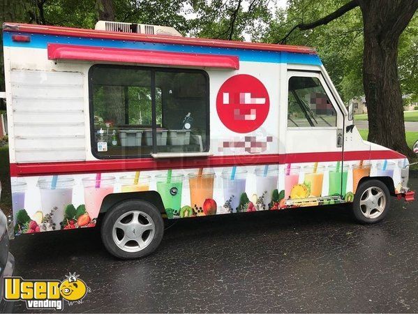 Used 16' Aero Step Van Ice Cream Truck / Ice Cream Shop on Wheels