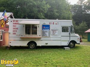 23' Chevrolet P30 Step Van Food Truck / Commercial Mobile Kitchen