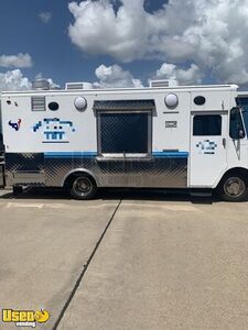 24' Chevrolet Grumman Mobile Kitchen Barbecue Food Truck w/ NEW 2019 Kitchen