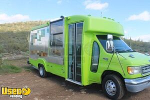 Well-Maintained Ford E-Super Duty 23' Coffee and Espresso Truck