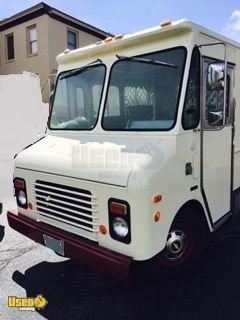 Chevy P30 Food Truck