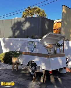 Clean and Appealing - 6' x 6.5' Mobile Tap Trailer Beverage Concession Unit