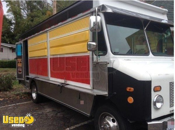 23' Wyss Food Truck