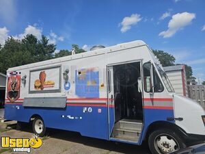 2004 26' Workhorse P42 All-Purpose Food Truck with Fire Suppression System