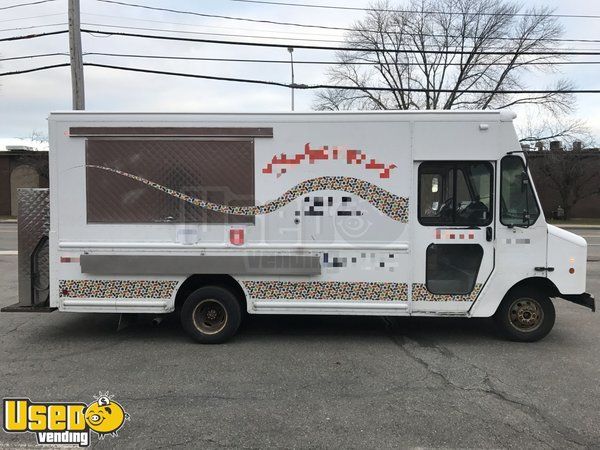 14' Ford Food Truck