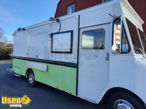 Loaded Chevrolet P30 Diesel 26' Step Van Kitchen Food Truck