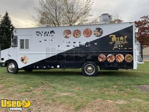 Fully Equipped and Renovated - 26' Chevrolet Kitchen Food Truck with Pro-Fire