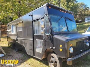 Well Equipped - 2005 Ford Workhorse All-Purpose Food Truck | Mobile Food Unit