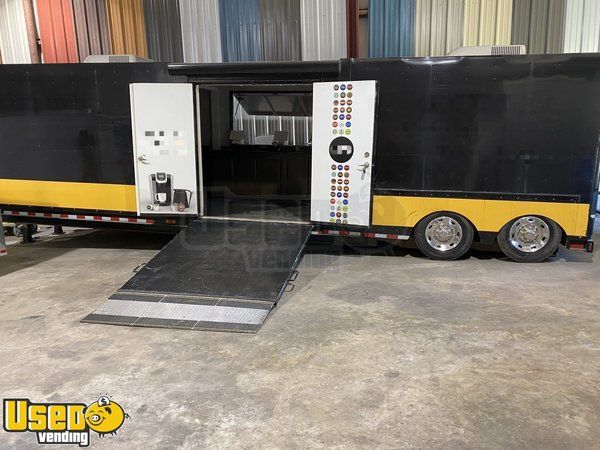 Very Spacious 2011 36' Food / Retail Concession Trailer Shape