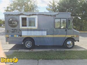 2004 Workhorse P42 18' Diesel Food Truck with New & Unused 2021 Kitchen