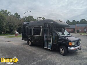 Like-New 2006 24' Ford E450 Diesel Food Truck with Pro-Fire Suppression