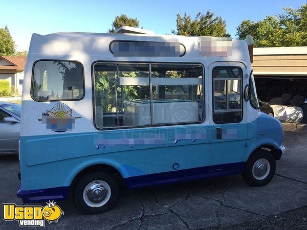 Vintage 1976 Bedford Ice Cream Truck