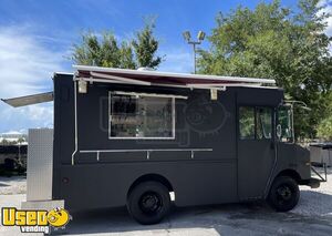 Low Mileage - 2003 20' Workhorse P42 Diesel Food Truck with Pro-Fire Suppression
