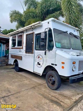 2004 Workhorse Morgan Olson Loaded Step Van Mobile Kitchen Food Truck