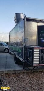 Great Looking 2008 GMC Savana Commercial Cutaway Kitchen Food Catering Truck