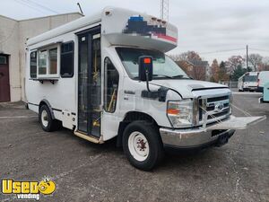 2014 Ford E-350 18' Food Truck with Unused 2021 Kitchen Build-Out