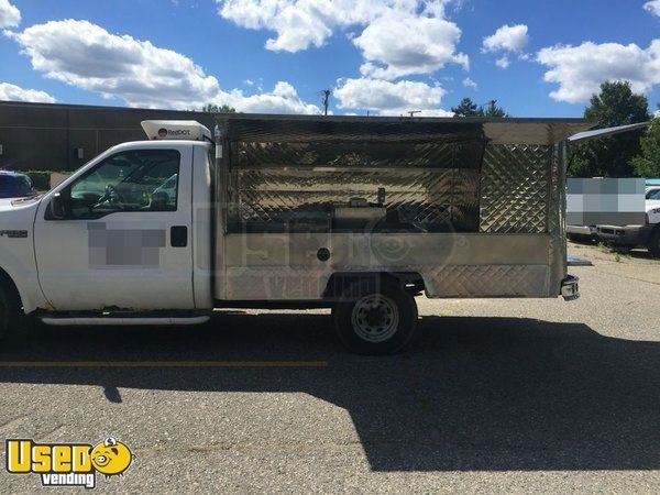 Ford Lunch / Canteen Truck