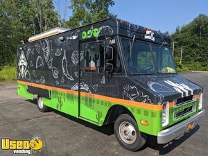 Fully Loaded Chevrolet P30 18' Step Van Kitchen Food Truck